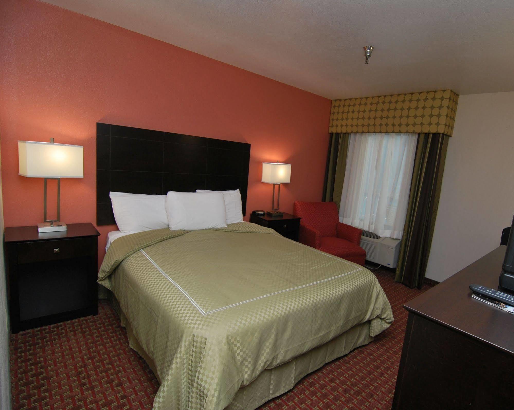 Americinn By Wyndham Johnston Des Moines Urbandale Zewnętrze zdjęcie